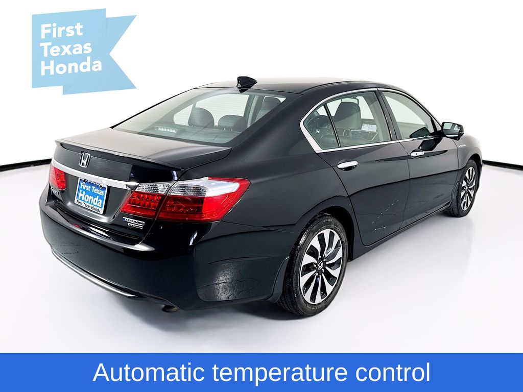Used Car 2015 Honda Accord Hybrid  Touring For Sale Under $20,000 In Austin, Texas