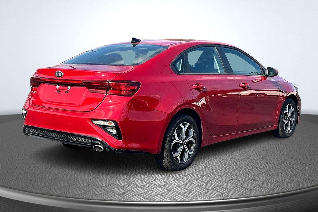2021 Kia Forte LXS - 5