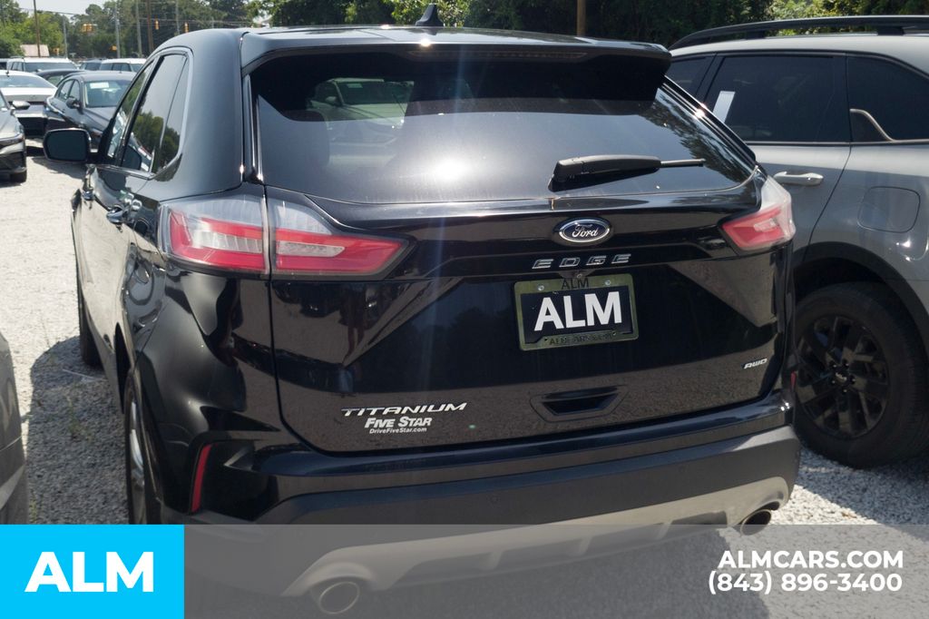 Used 2022 Black Ford Titanium image 6