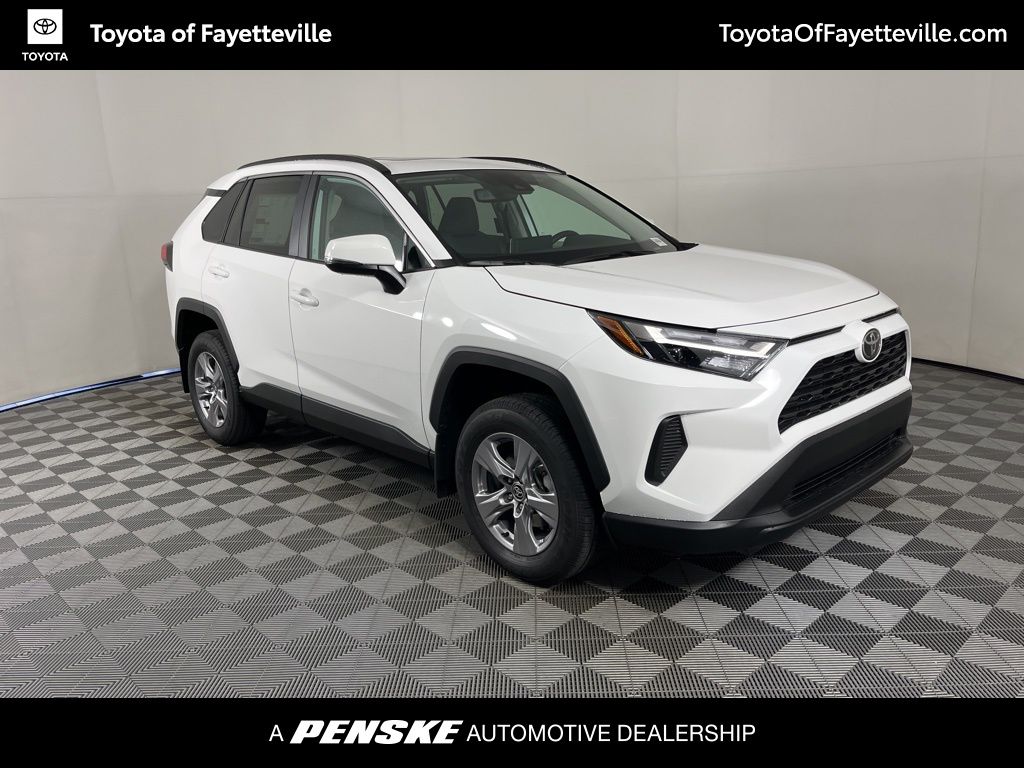 Thumbnail: 2025 Toyota RAV4 - 6
