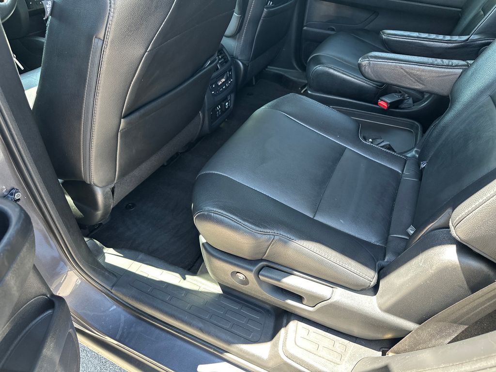 Used Car 2019 Honda Pilot  Touring For Sale Under $25,000 In Austin, Texas