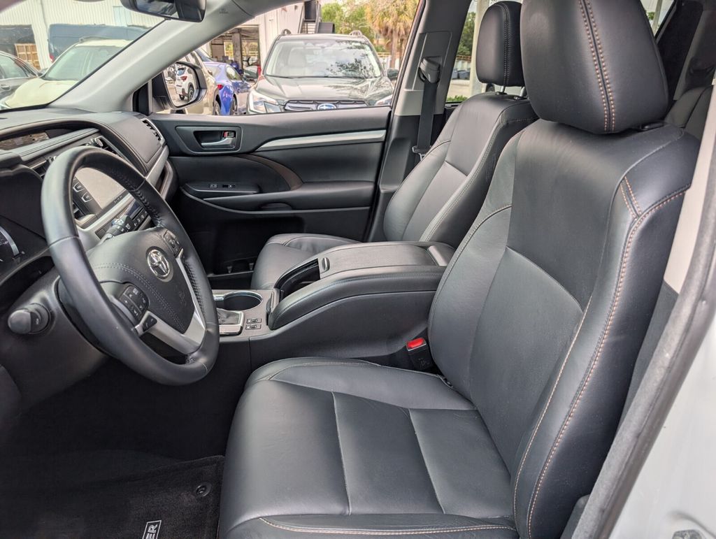 used 2018 Toyota Highlander car, priced at $25,988