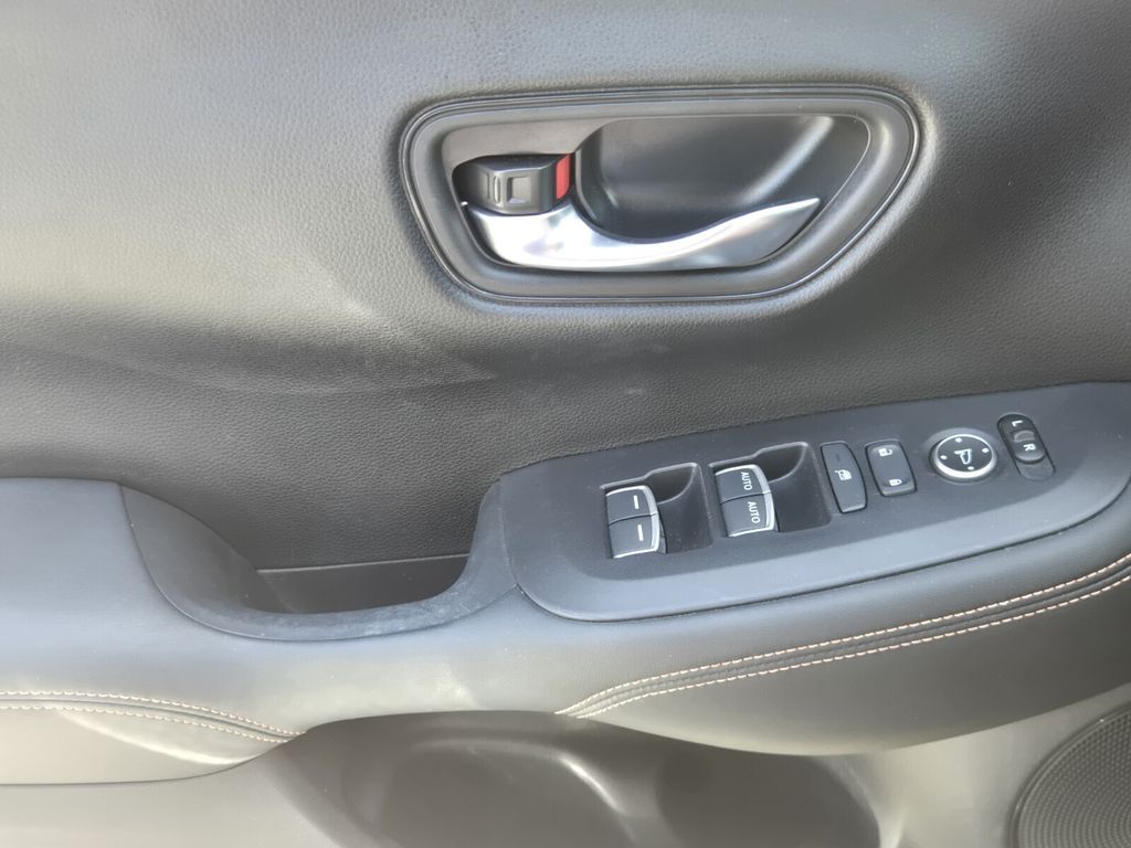 2023 Honda HR-V - $23,989
