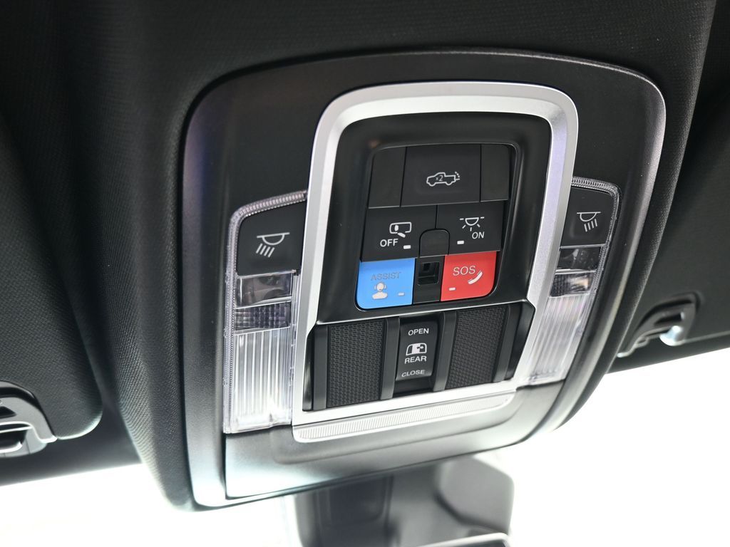 New 2026 Serrano Green Metallic Ram Big Horn/Lone Star image 24