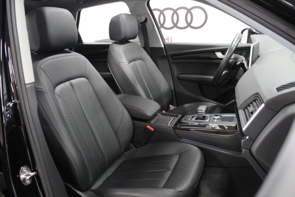 Thumbnail: 2019 Audi Q5 - 29