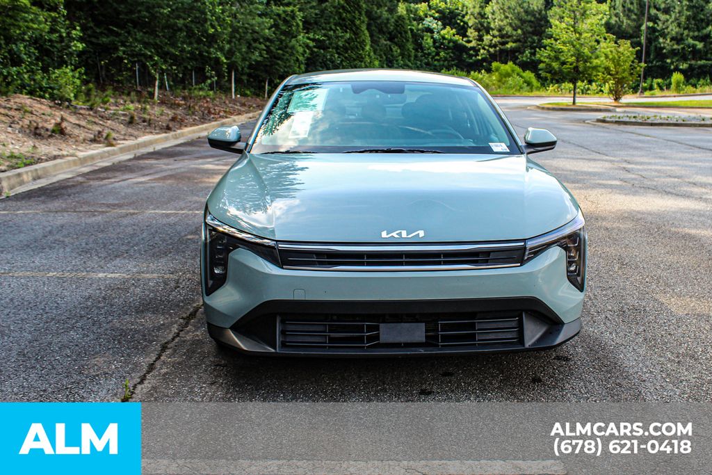 Used 2025 Blue Kia LXS image 10