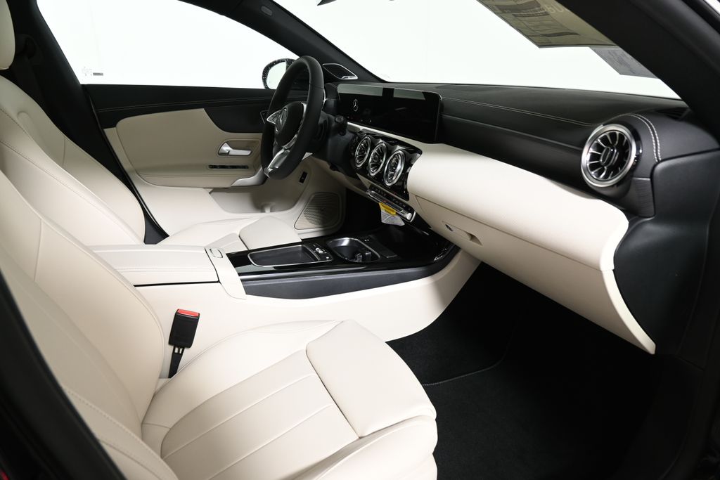 Thumbnail: 2026 Mercedes-Benz CLA - 21