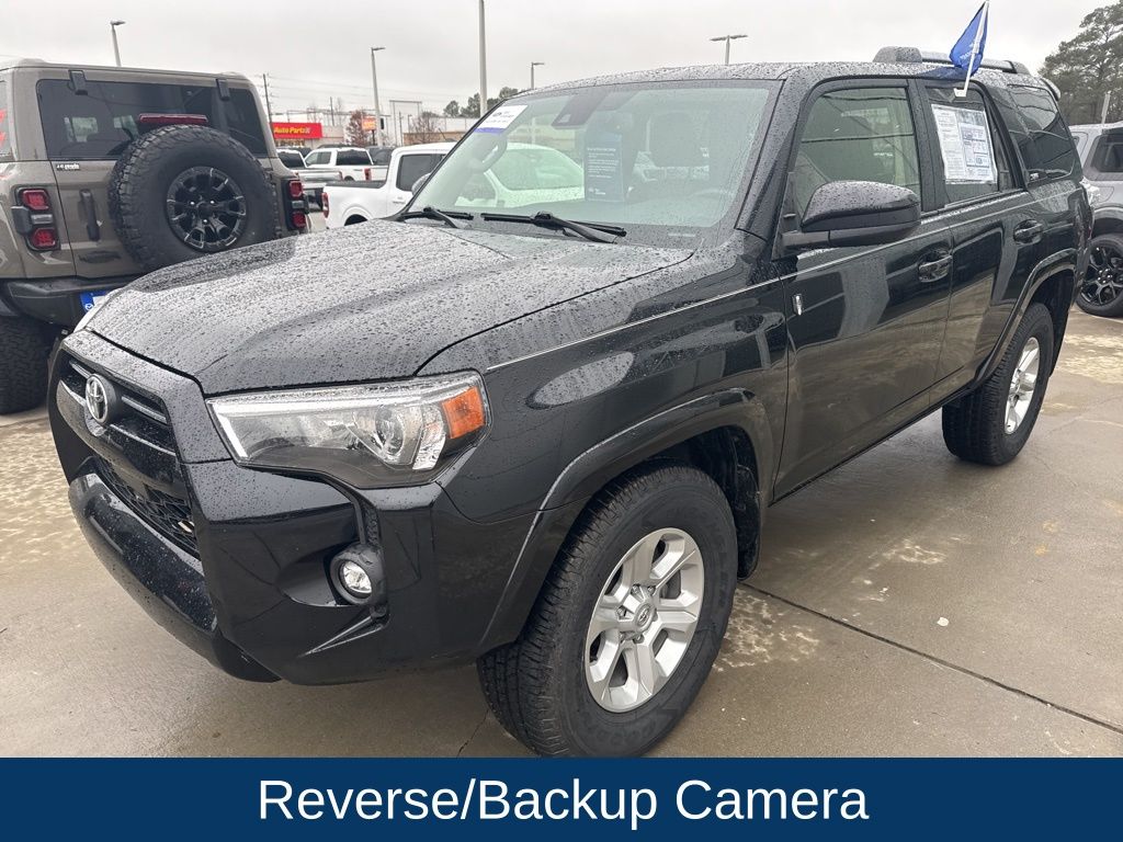 2023 Toyota 4Runner SR5