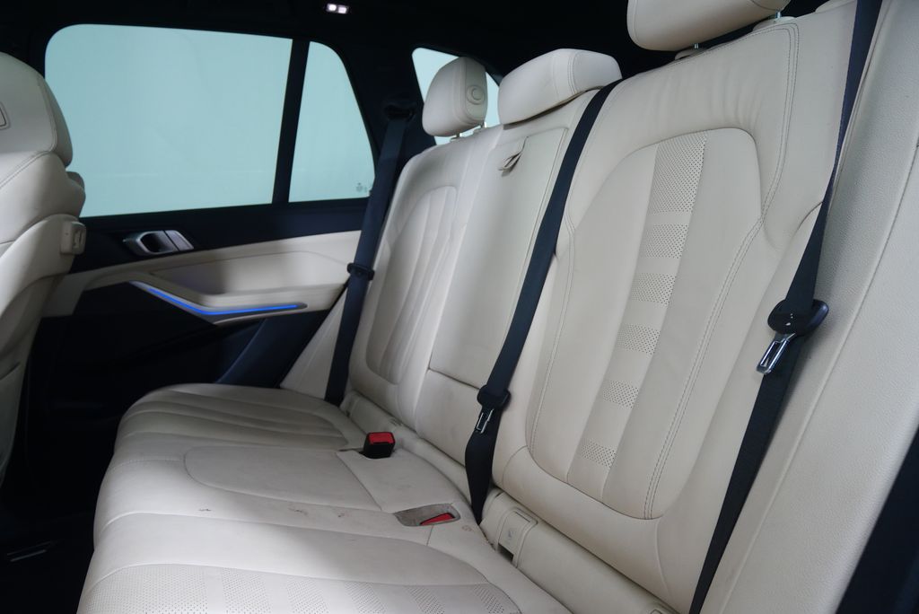 2022 BMW X5 xDrive40i 14