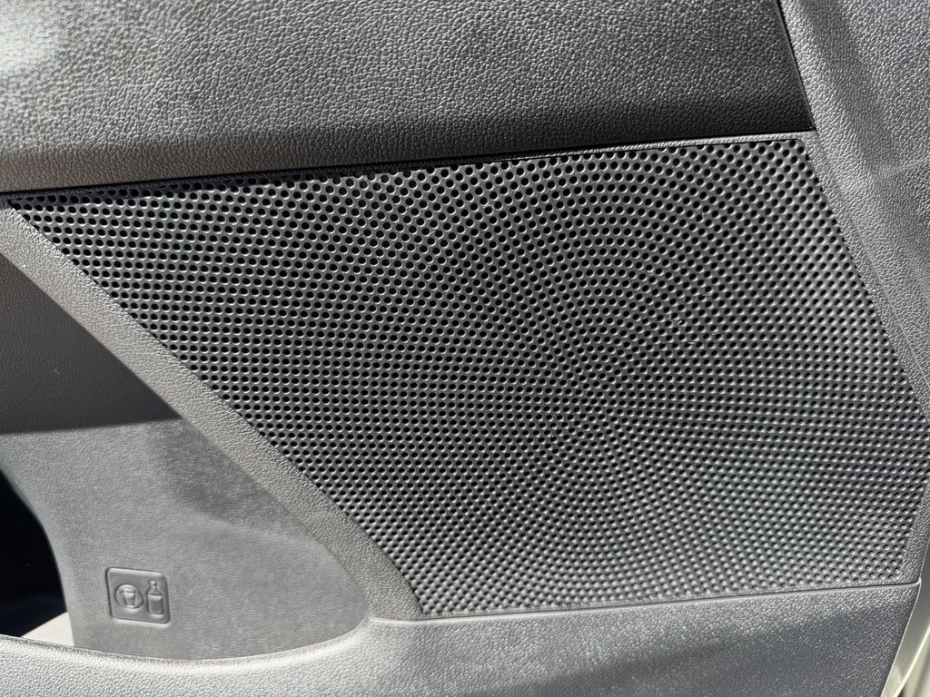 new 2026 Kia Sorento car, priced at $31,271