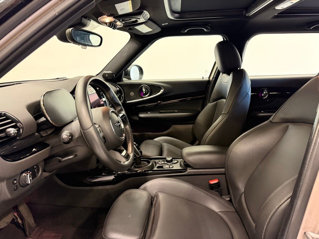 Thumbnail: 2023 MINI Cooper Clubman - 10