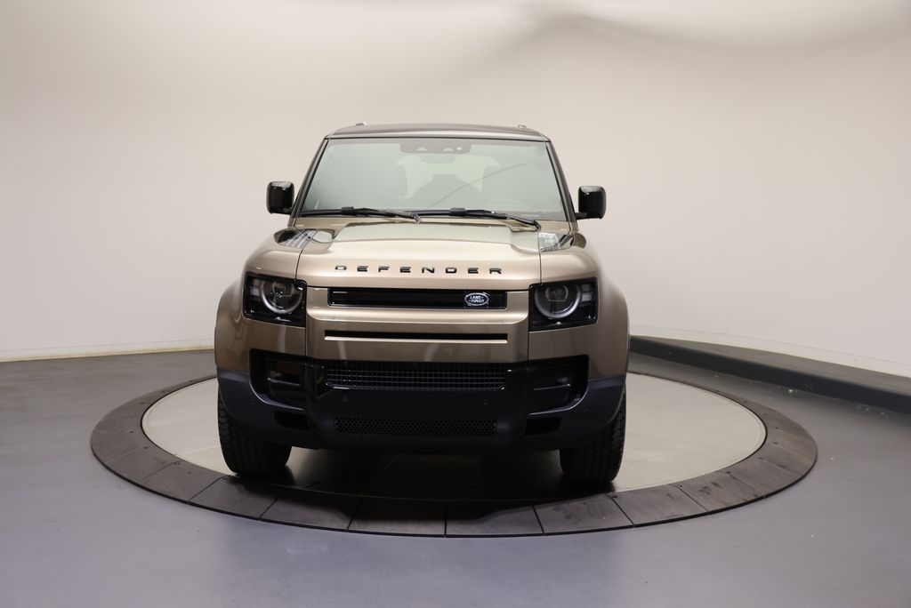 Thumbnail: 2026 Land Rover Defender - 8