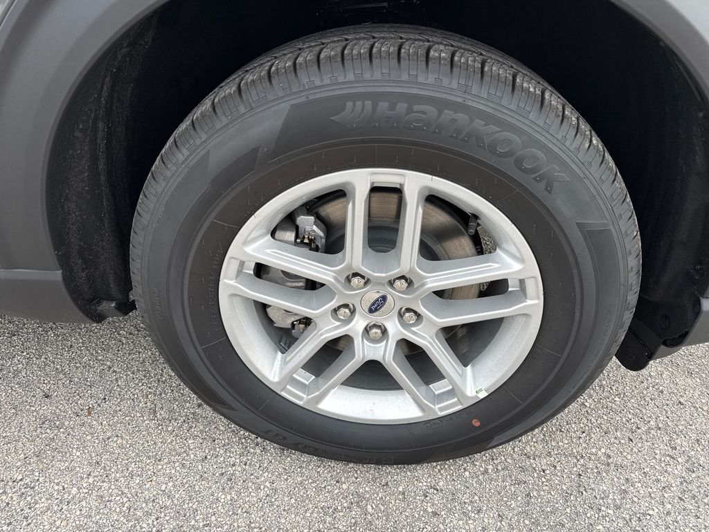New 2026 Gray Ford Active image 11