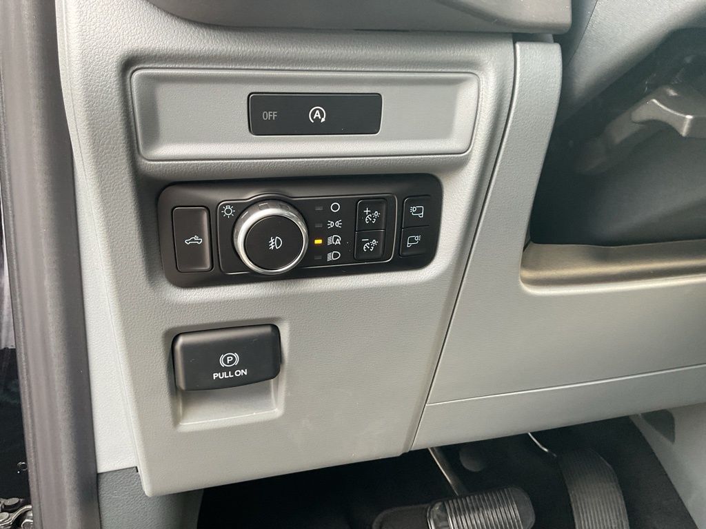 New 2025 Black Ford XLT image 12