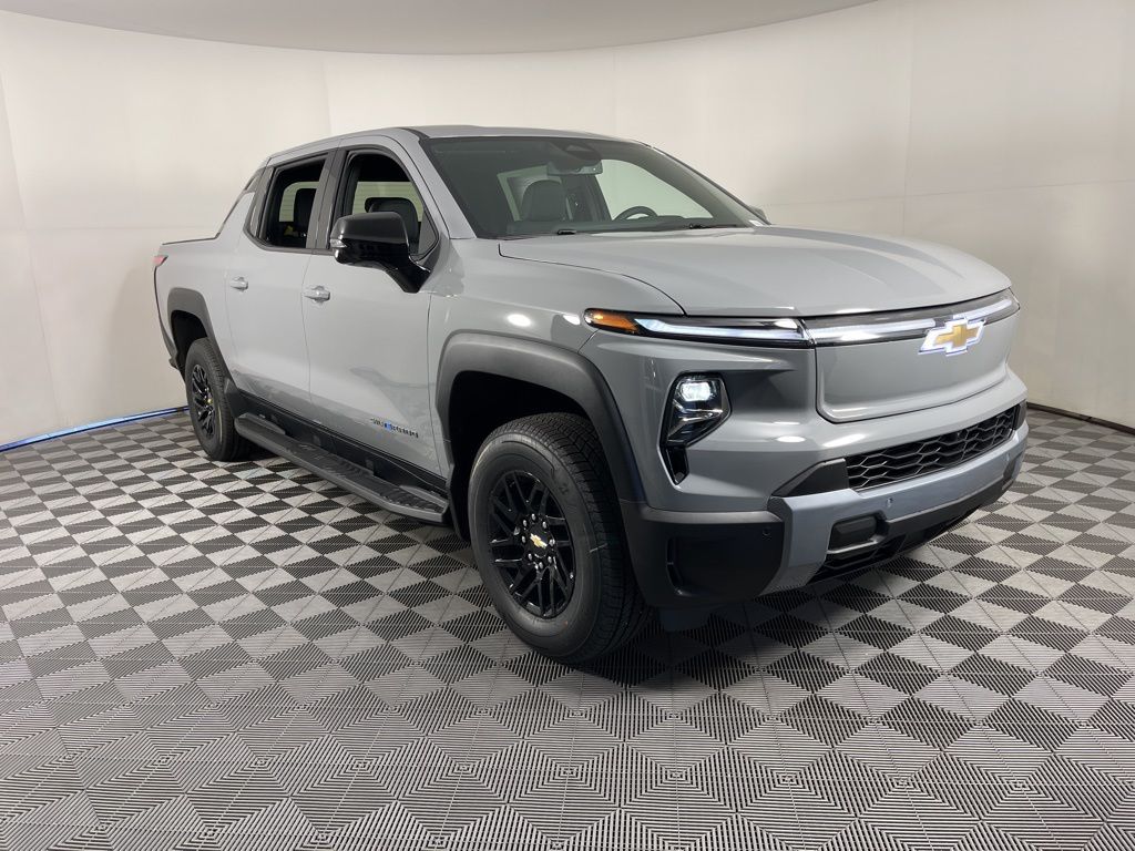 2025 Chevrolet Silverado EV  15