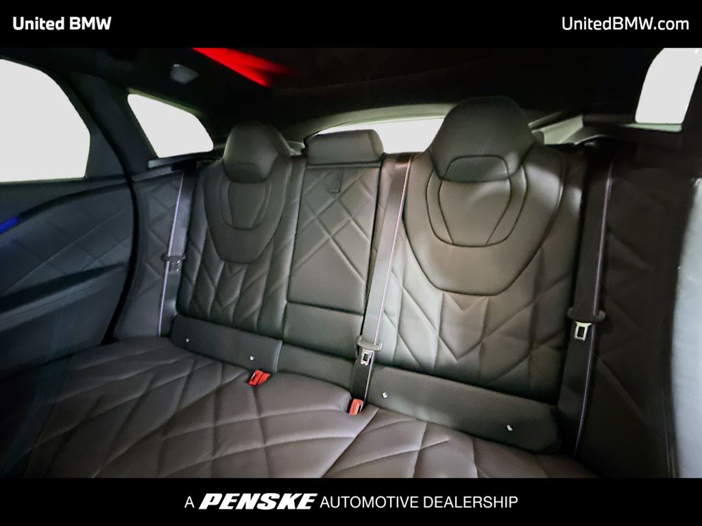 Thumbnail: 2026 BMW XM - 12