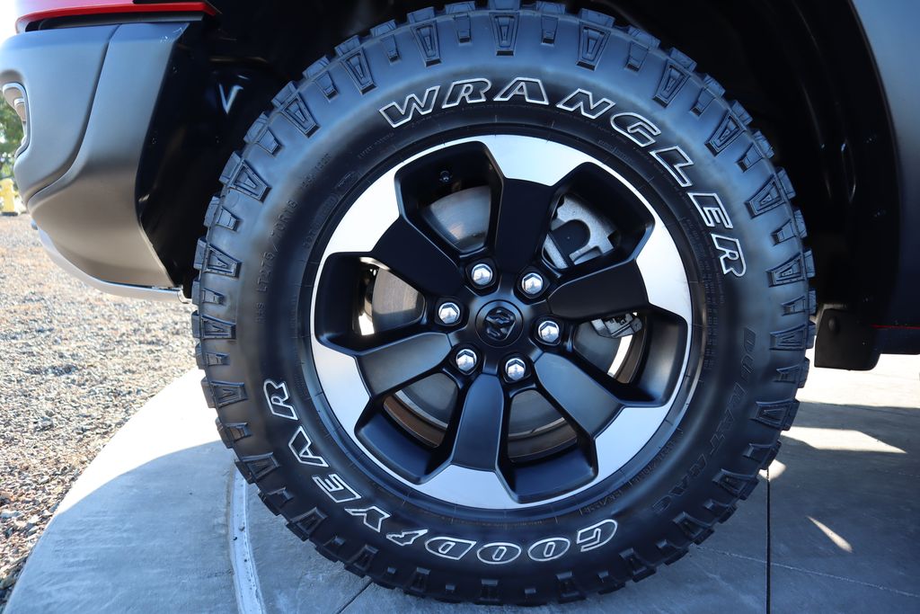 Thumbnail: 2023 RAM 1500 - 32