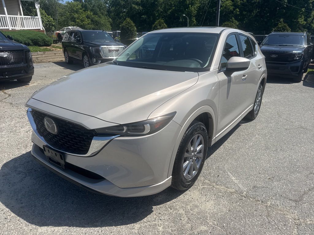 2025 Mazda CX-5 S Preferred package Auto AWD's photo