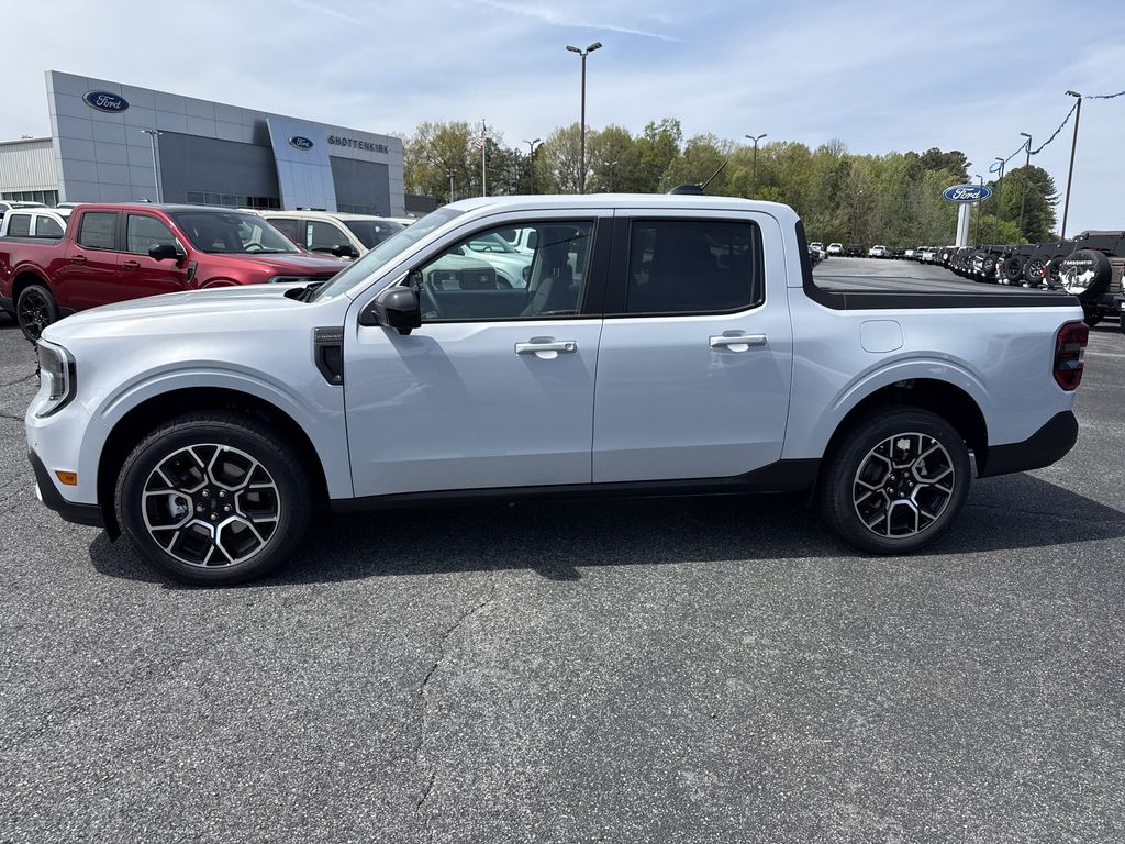 2026 White Ford Maverick Lariat AWD Truck