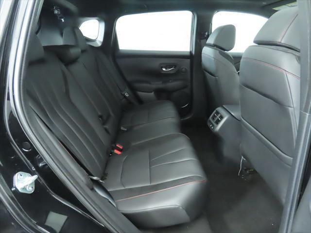 Thumbnail: 2025 Acura ADX - 23