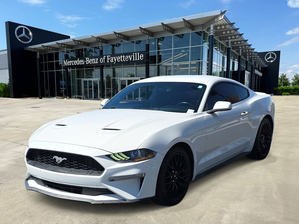 2020 Ford Mustang EcoBoost Coupe RWD