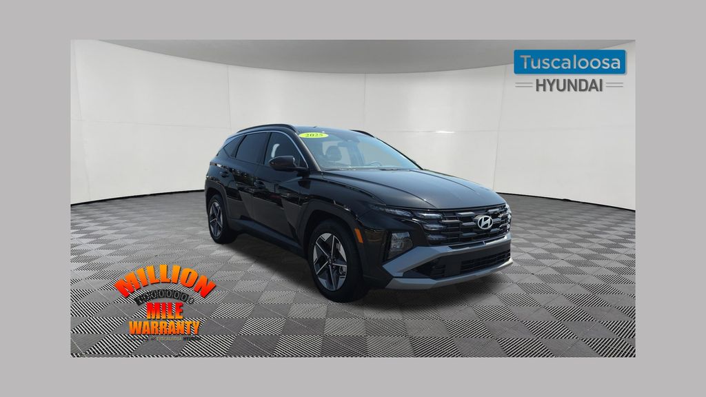 Phantom Black 2025 Hyundai Tucson SUV / Crossover Front-Wheel Drive 8-Speed Automatic