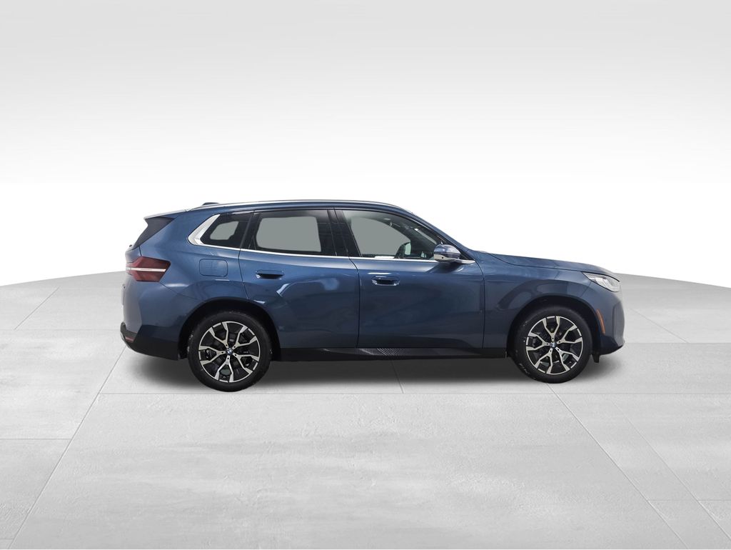 Thumbnail: 2026 BMW X3 - 6