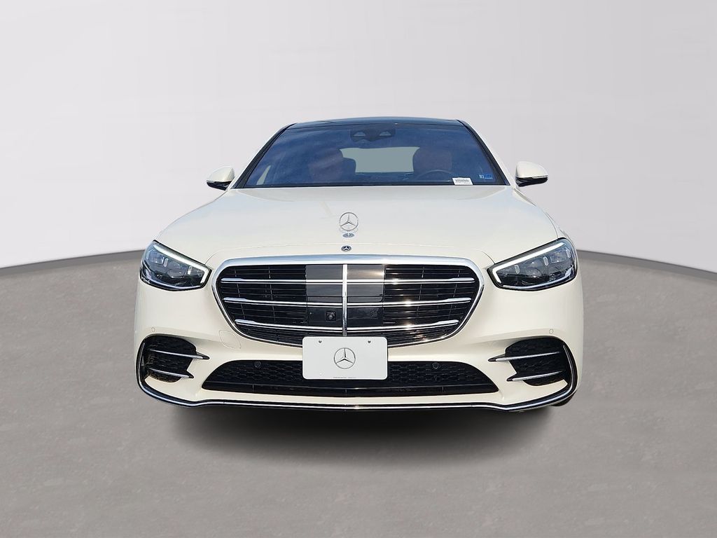 Thumbnail: 2023 Mercedes-Benz S-Class - 2