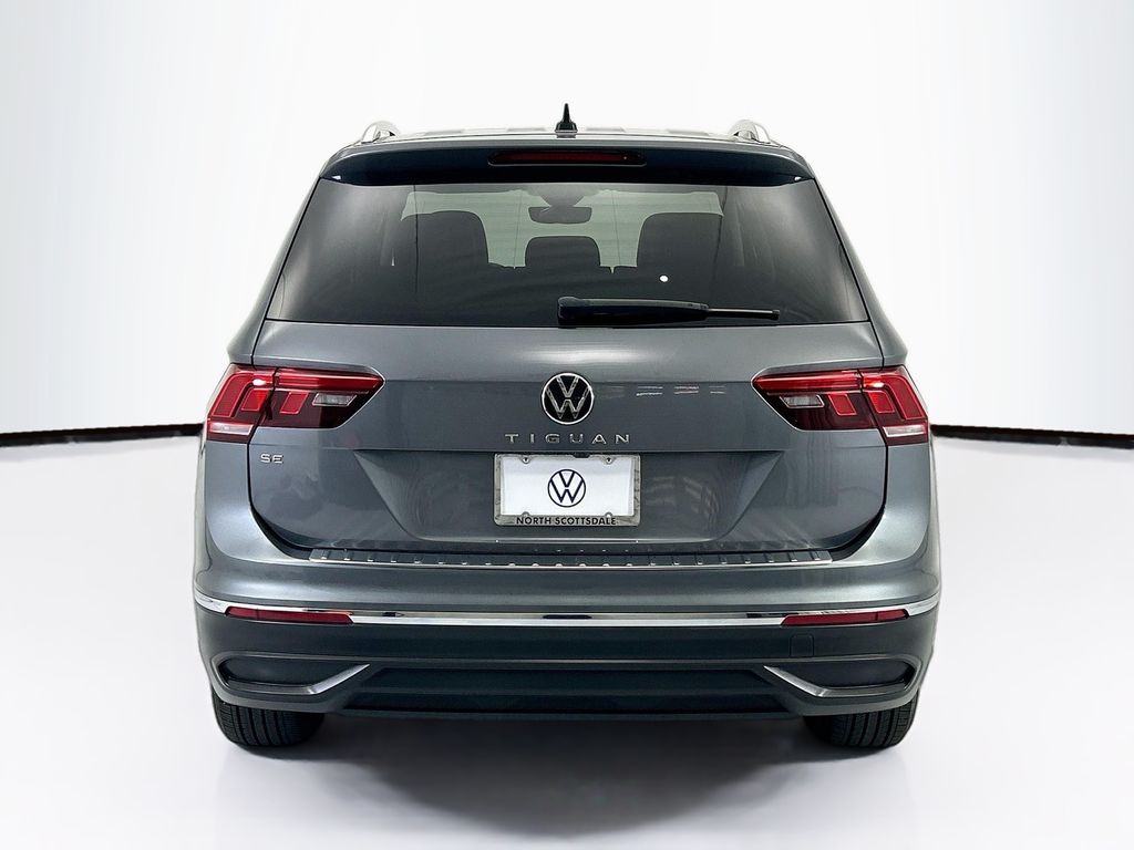 Thumbnail: 2023 Volkswagen Tiguan - 6