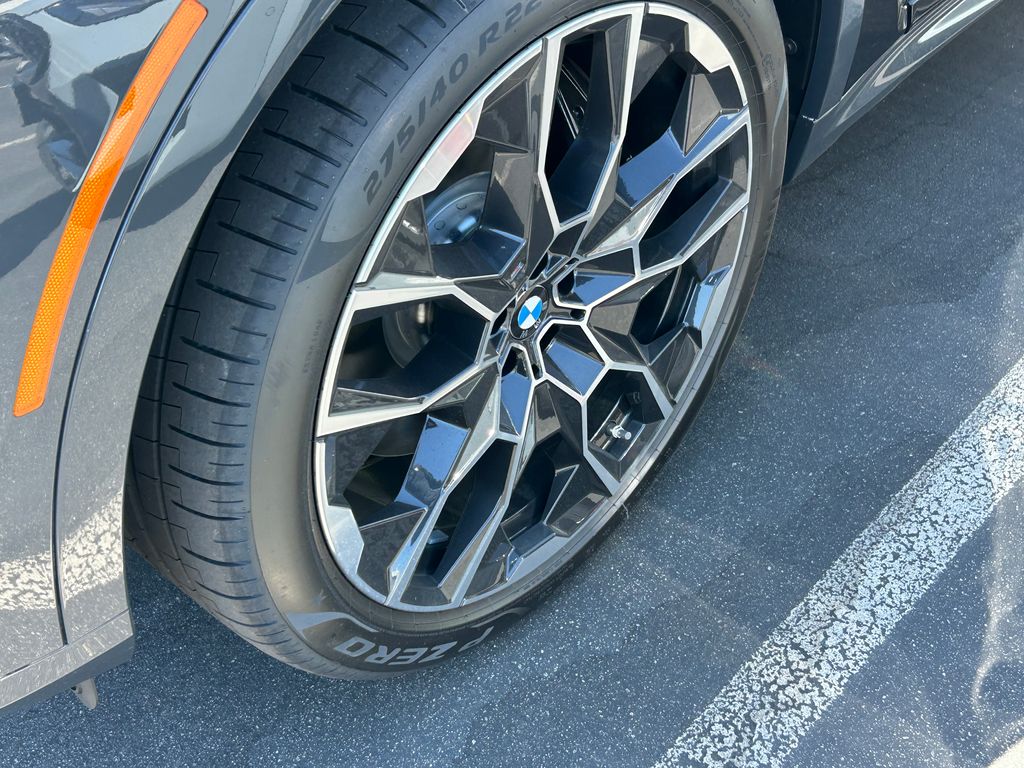 Thumbnail: 2026 BMW X7 - 3
