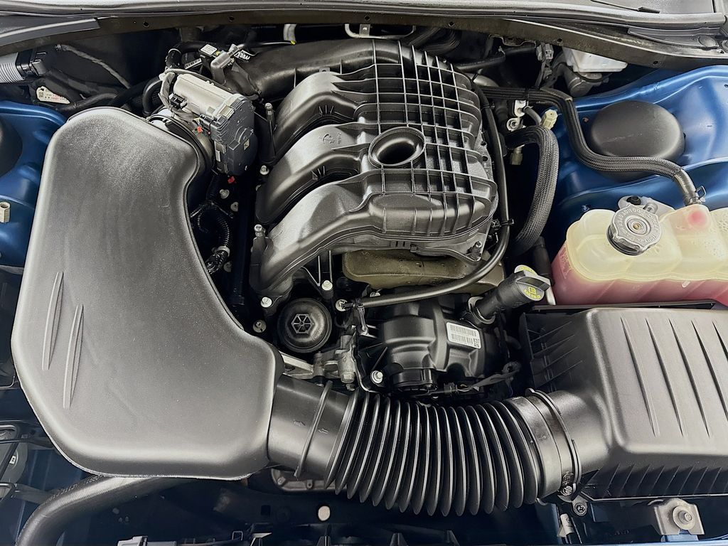 Used Car 2023 Dodge Challenger  Sxt For Sale Under $25,000 In San Antonio, Texas