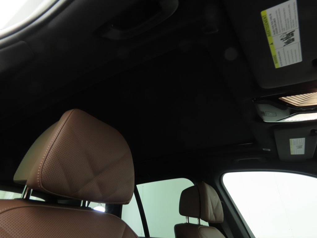 Thumbnail: 2026 BMW X5 - 17