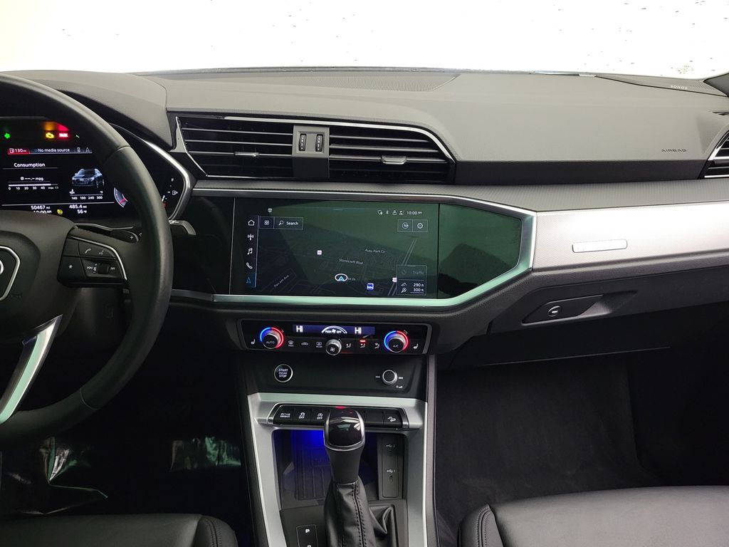 Thumbnail: 2023 Audi Q3 - 19