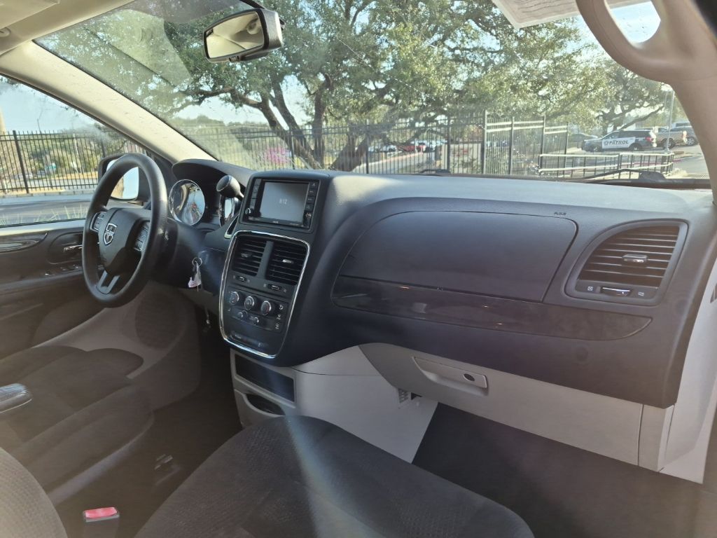 Used Car 2018 Dodge Grand Caravan  Se For Sale Under $15,000 In Austin, Texas