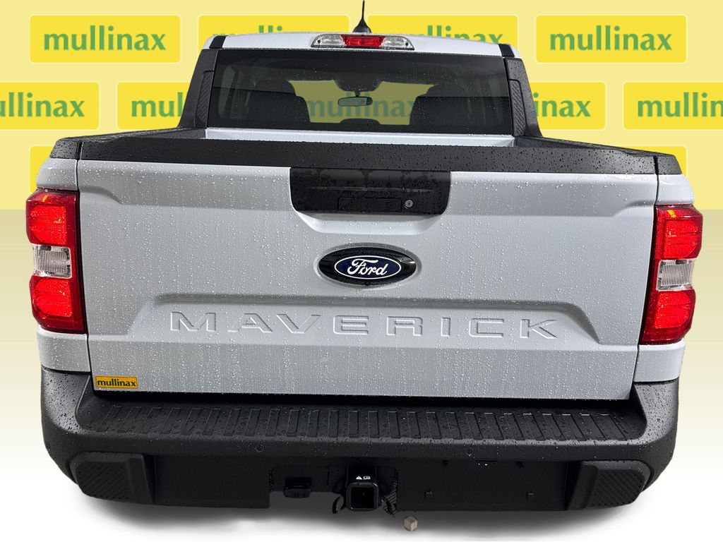 New 2026 White Ford XLT image 17