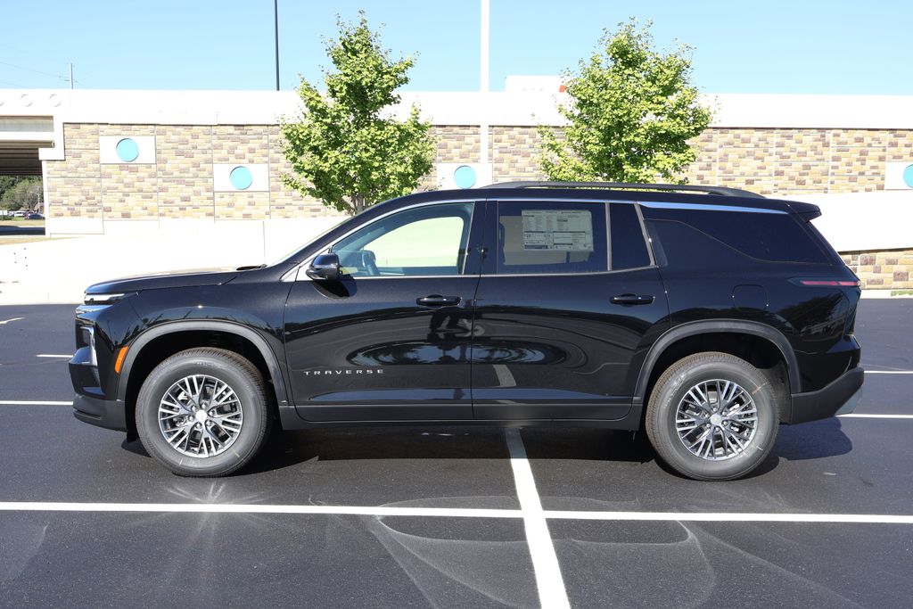 Thumbnail: 2026 Chevrolet Traverse - 4