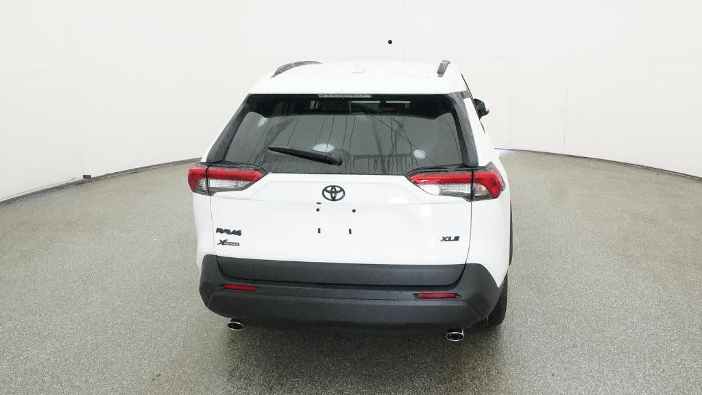 Thumbnail: 2025 Toyota RAV4 - 24