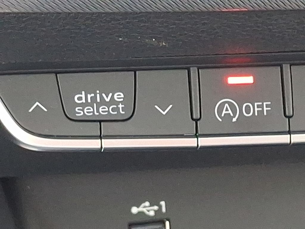 Thumbnail: 2025 Audi A5 - 24