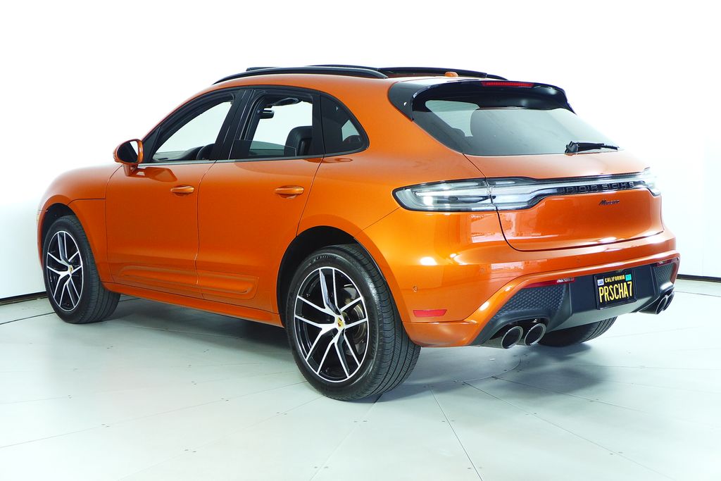 Thumbnail: 2022 Porsche Macan - 9