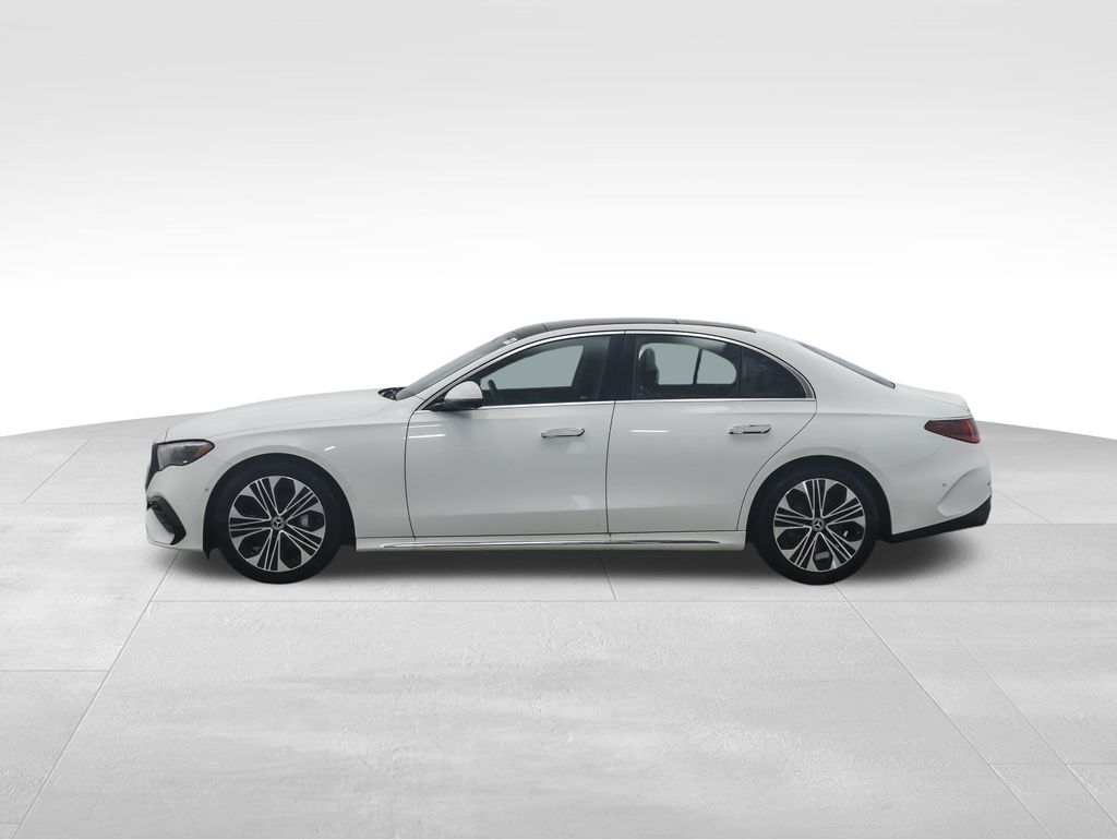Thumbnail: 2025 Mercedes-Benz E-Class - 2