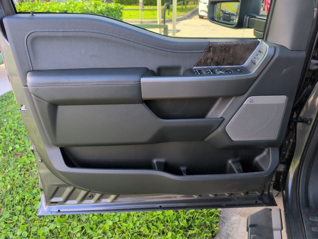 New 2026 Gray Ford Lariat image 28