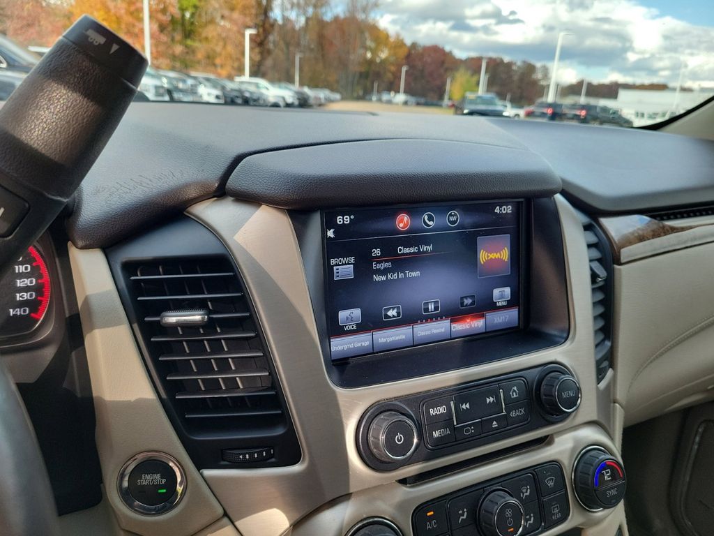 2015 GMC Yukon XL Denali 24