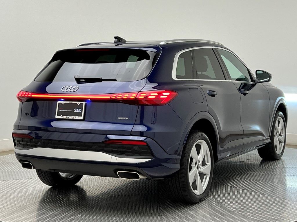 Thumbnail: 2025 Audi Q5 - 5