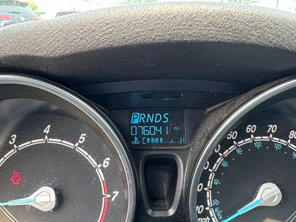 Certified Used 2019 Lightning Blue Metallic Ford SE image 12
