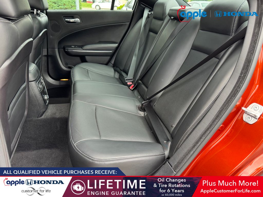 2013 Dodge Charger SXT Plus