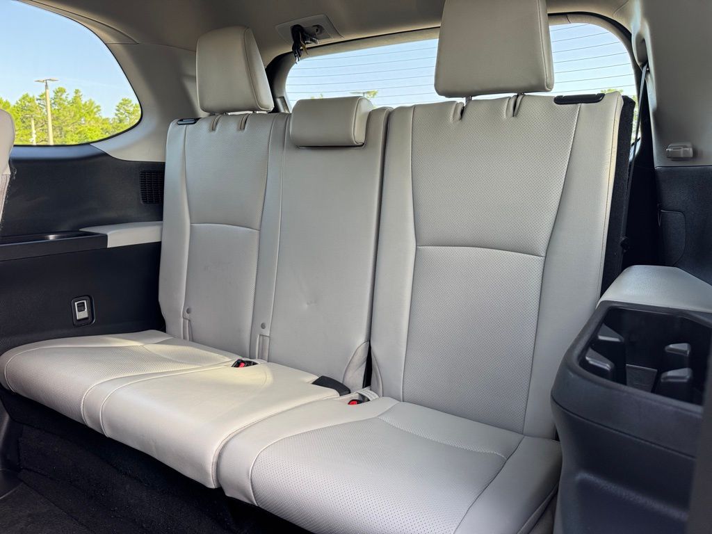 Used 2024 Toyota Grand Highlander SUV