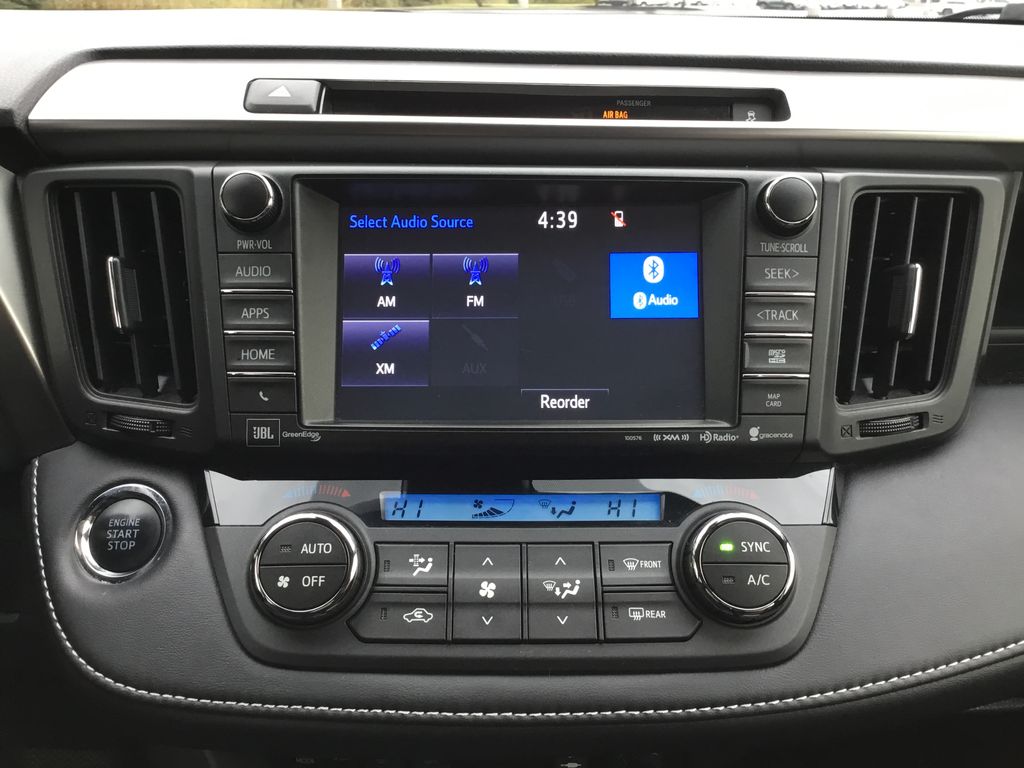 Thumbnail: 2016 Toyota RAV4 - 23