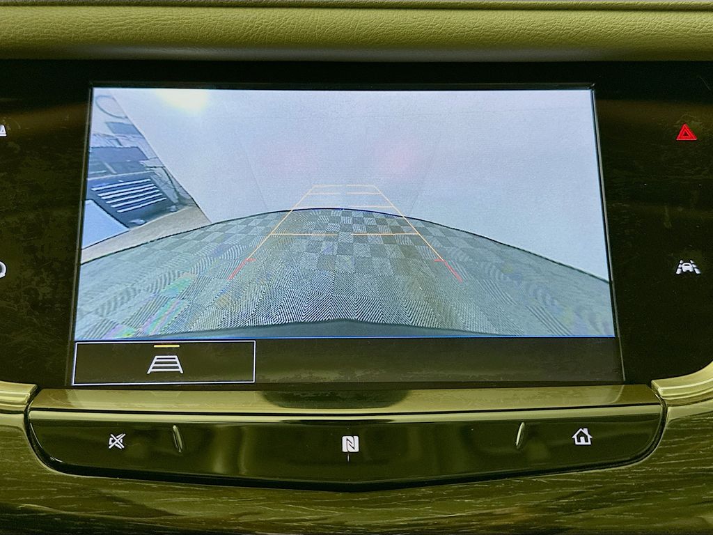 Thumbnail: 2021 Cadillac XT6 - 14