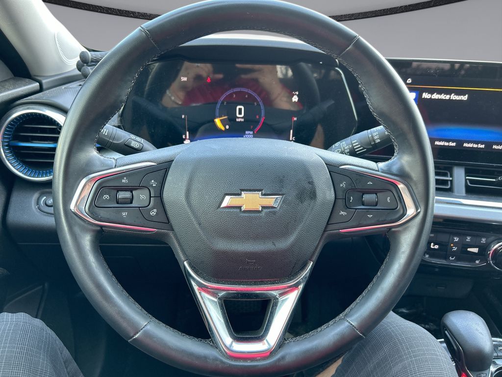 Thumbnail: 2025 Chevrolet Trax - 13