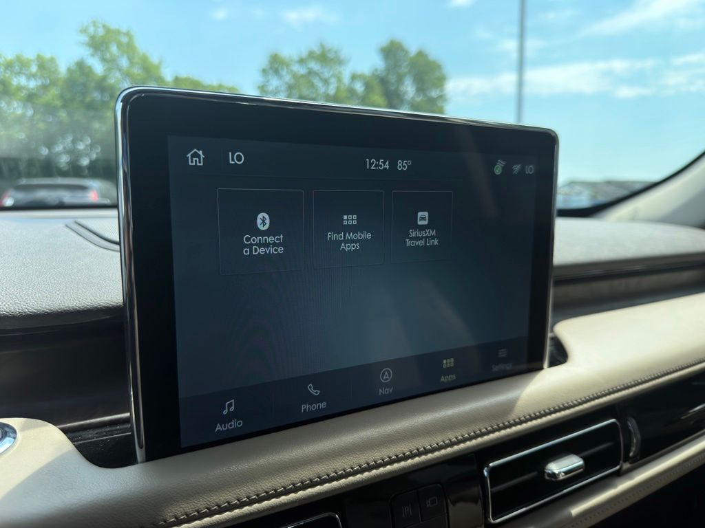 Thumbnail: 2021 Lincoln Aviator - 31